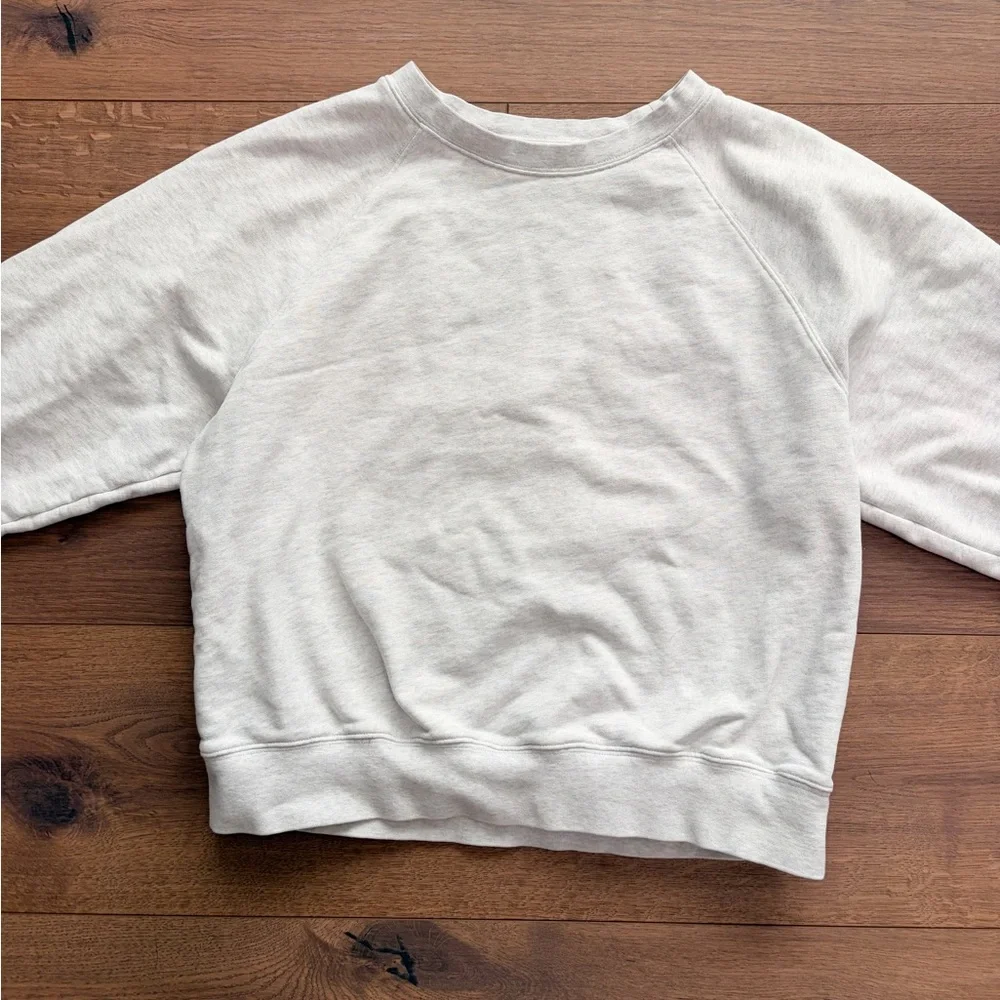 Aritzia Sweatshirt - Picture 2 of 4